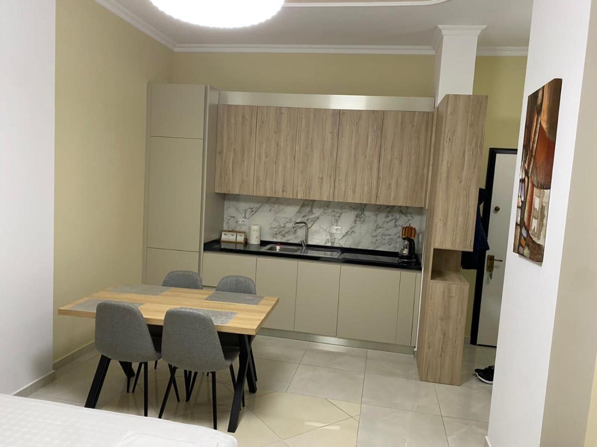 Apartament Kevin's Lungomare *